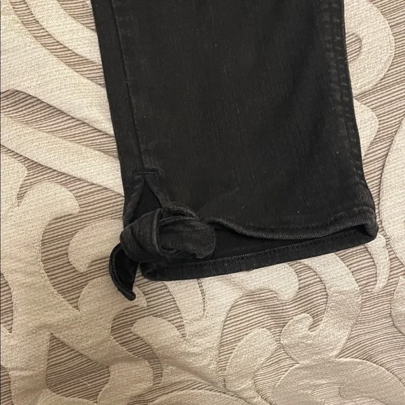 Democracy Black Jeans with Bow Detail Size 14 - Picture 3 of 4
